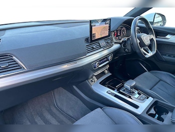 Used Audi Q5 2021 for sale - 76587590: Photo