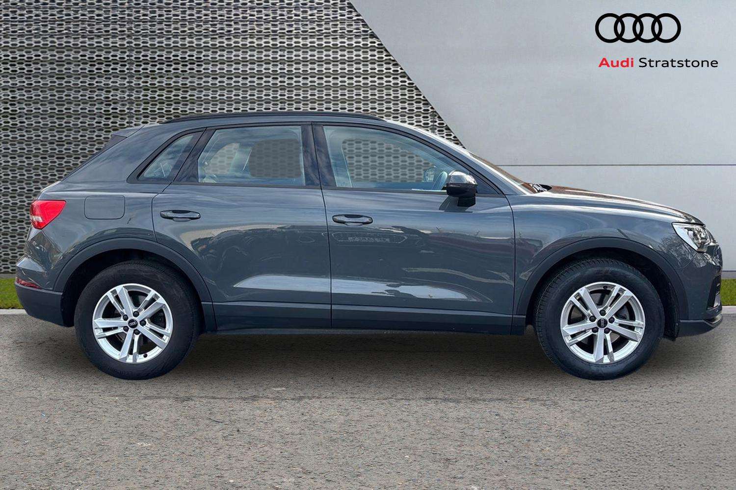 Used Audi Q3 2022 for sale - 77093456: Photo 4