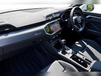 Used Audi Q3 2024 for sale - 75846200: Photo