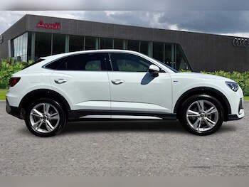 Used Audi Q3 2024 for sale - 75846200: Photo