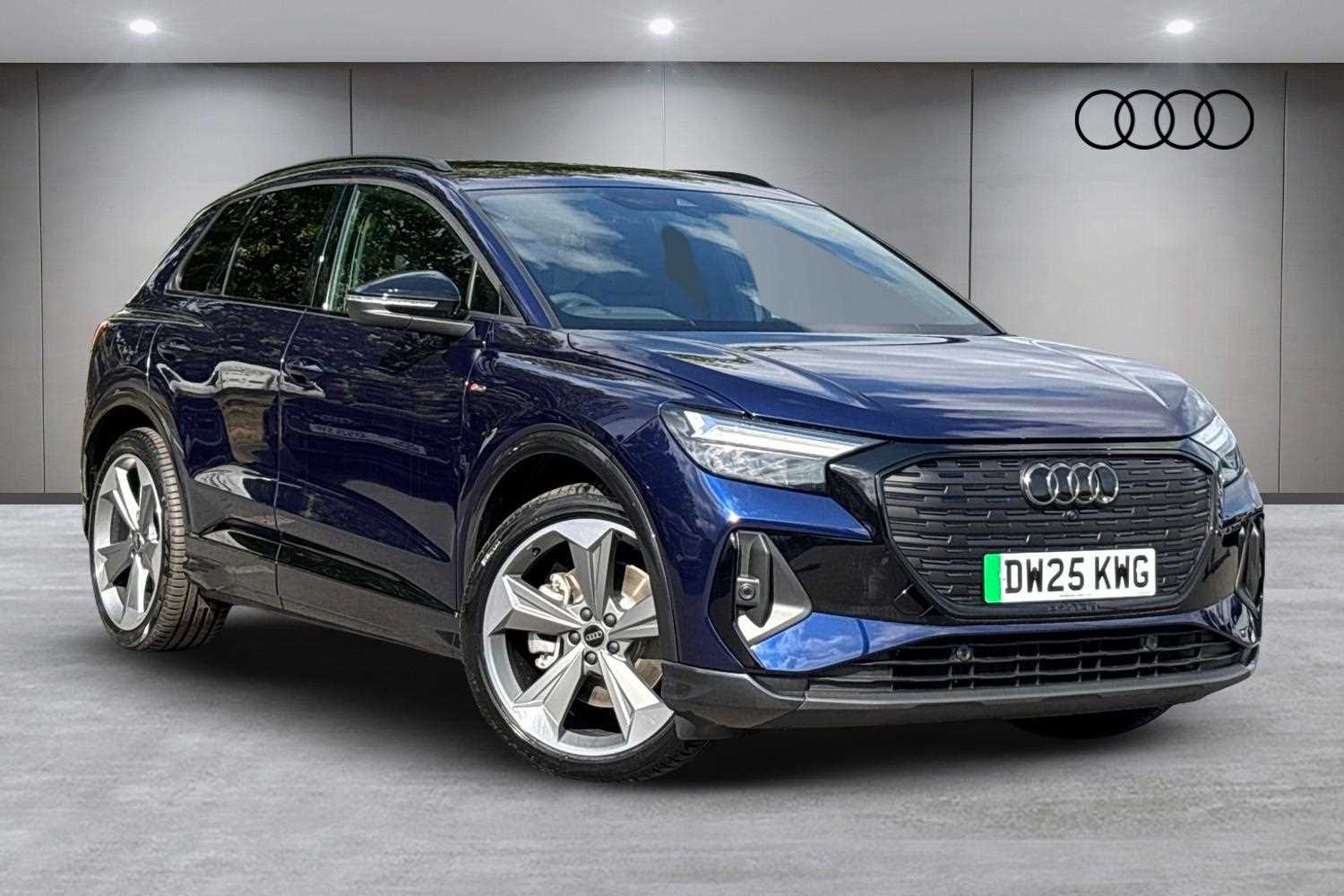 Used Audi Q4 e-tron 2025 for sale - 76205170: Photo 1