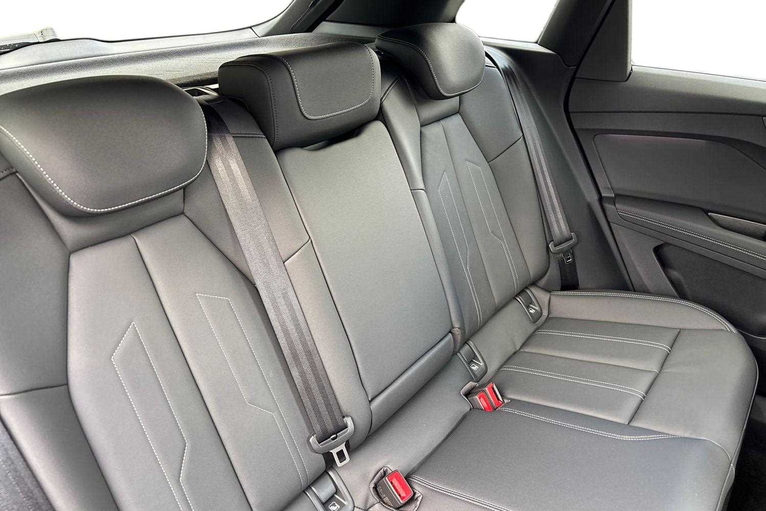 Used Audi Q4 e-tron 2025 for sale - 76205170: Photo 10