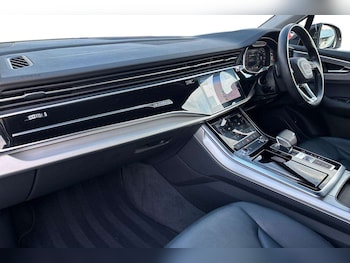 Used Audi Q7 2021 for sale - 77472540: Photo