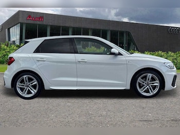 Used Audi A1 2022 for sale - 75117131: Photo