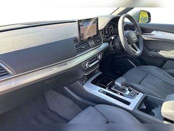 Used Audi Q5 2024 for sale - 76125818: Photo