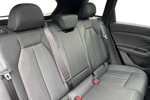 Used Audi Q6 e-tron 2025 for sale - 75105070: Photo 10