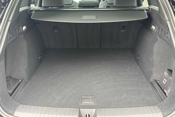 Used Audi Q6 e-tron 2025 for sale - 75105070: Photo 11