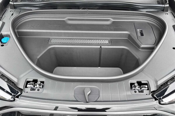 Used Audi Q6 e-tron 2025 for sale - 75105070: Photo 24