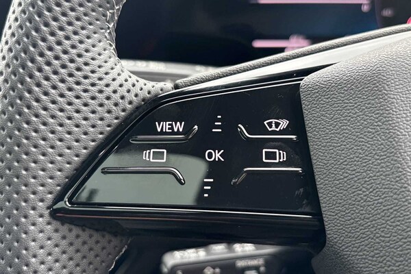 Used Audi Q6 e-tron 2025 for sale - 75105070: Photo 29