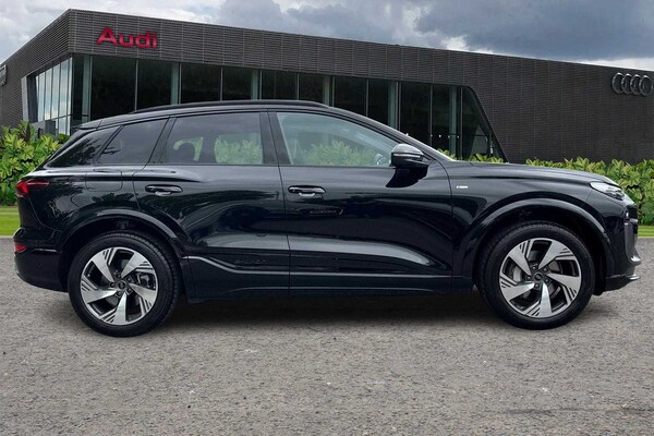 Used Audi Q6 e-tron 2025 for sale - 75105070: Photo 4