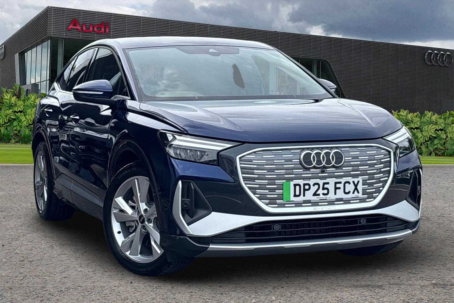 Used Audi Q4 e-tron 2025 for sale - 76113411: Photo 1