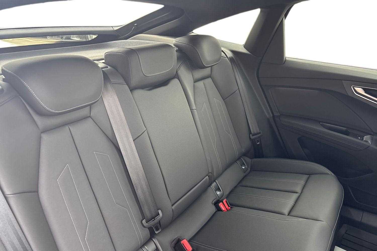Used Audi Q4 e-tron 2025 for sale - 76113411: Photo 11
