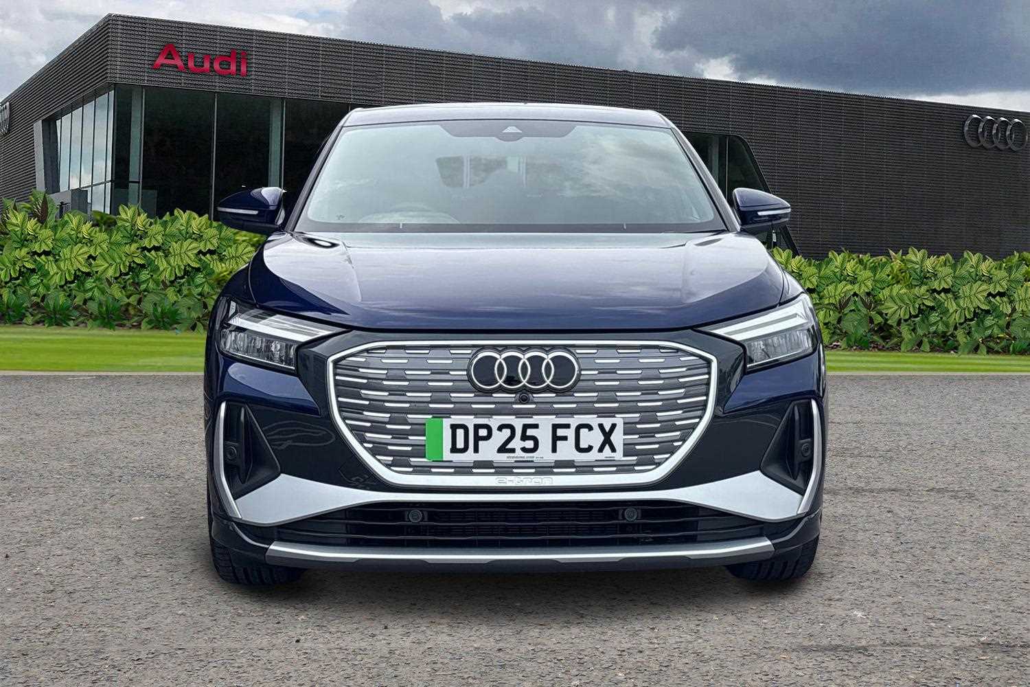 Used Audi Q4 e-tron 2025 for sale - 76113411: Photo 9