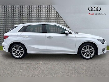 Used Audi A3 2023 for sale - 77894425: Photo