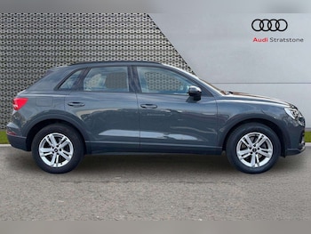 Used Audi Q3 2022 for sale - 76624730: Photo