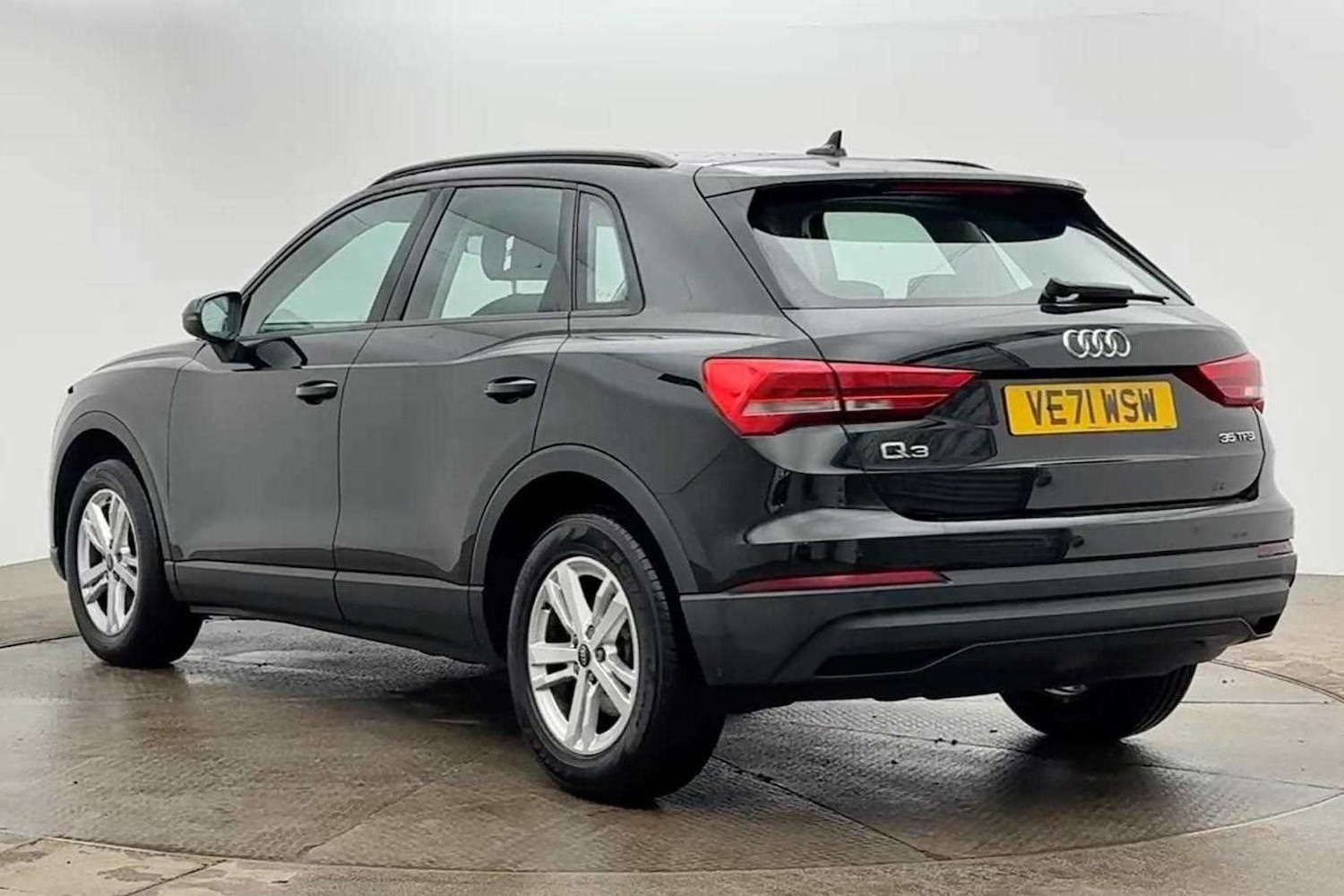 Used Audi Q3 2022 for sale - 77772360: Photo 3