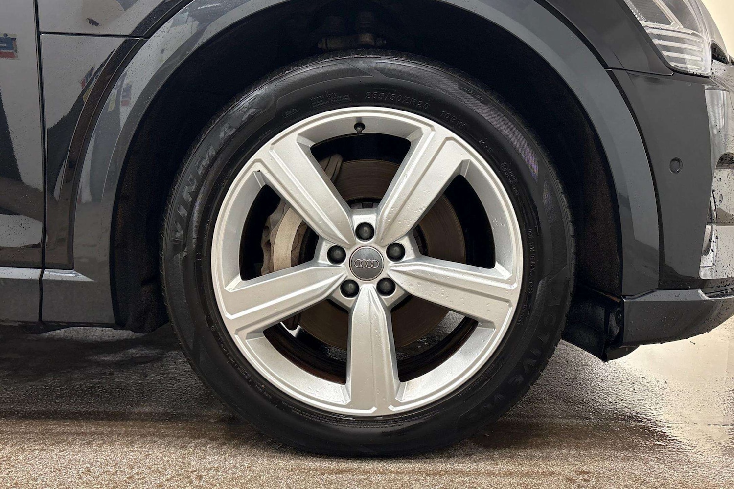 Used Audi e-tron 2020 for sale - 77786936: Photo 5