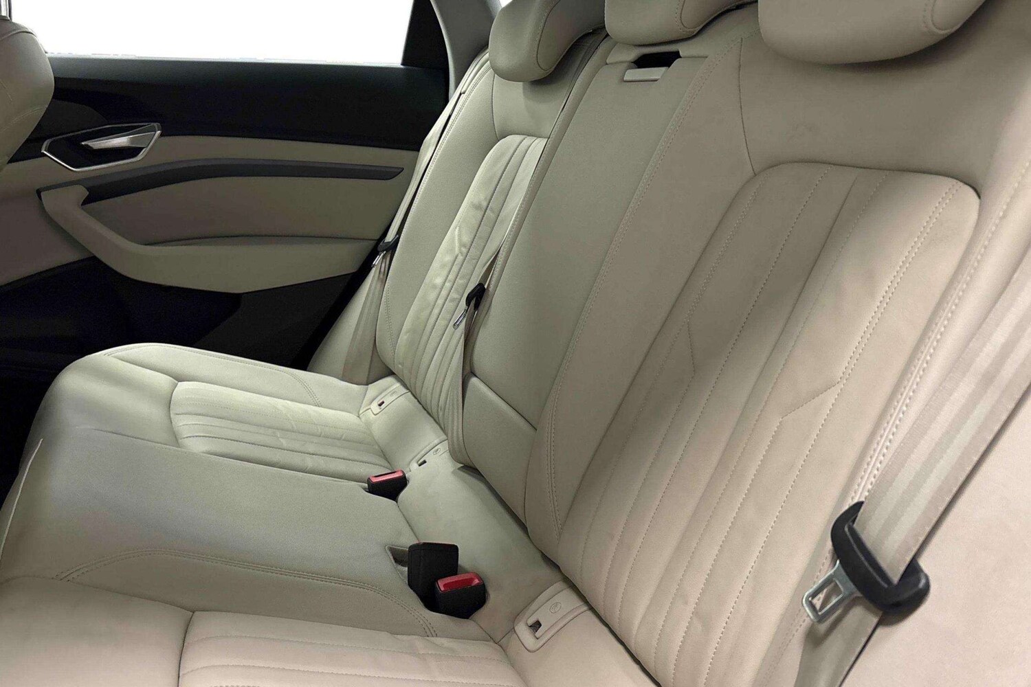 Used Audi e-tron 2020 for sale - 77786936: Photo 7