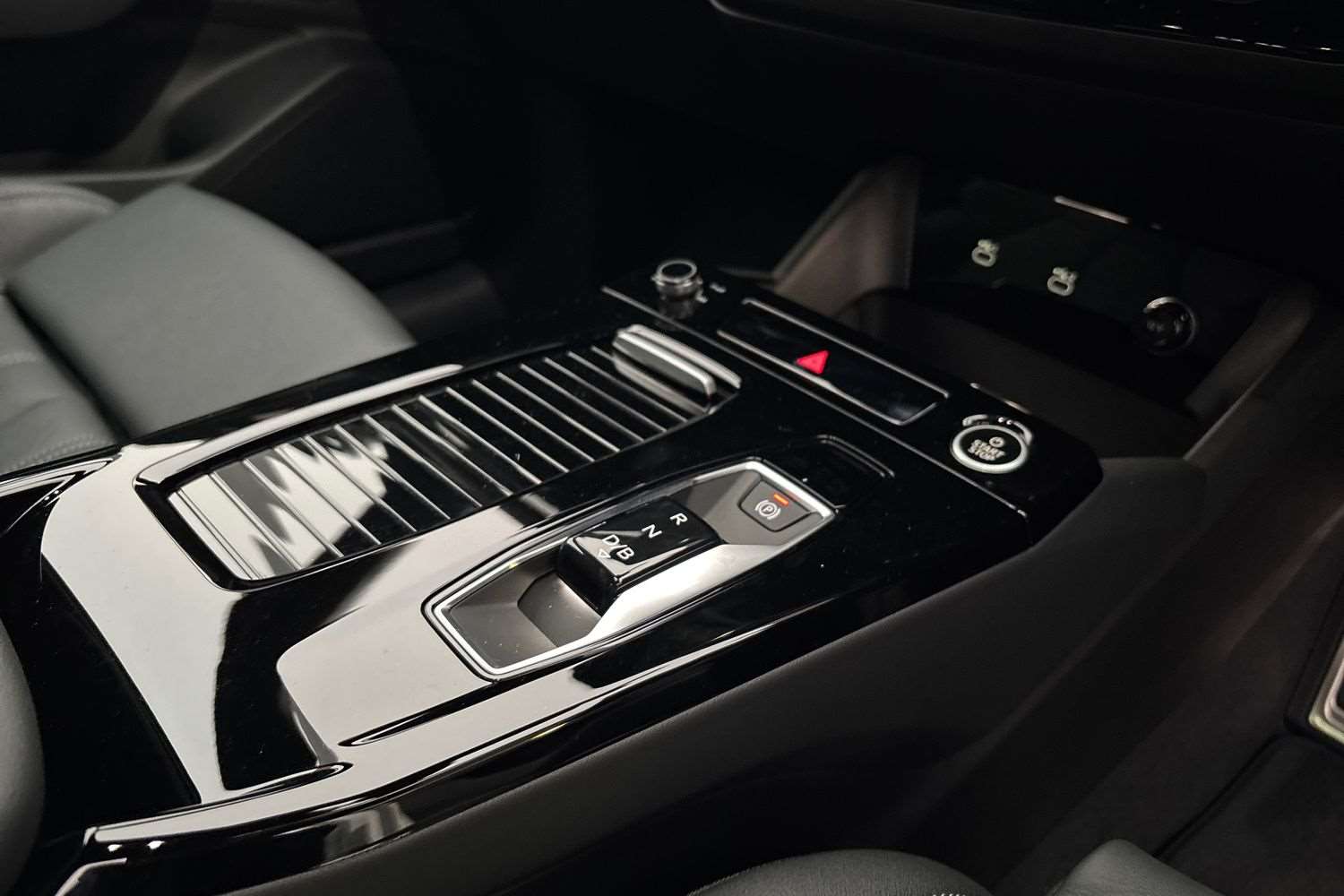 Used Audi Q6 e-tron 2025 for sale - 78010494: Photo 15