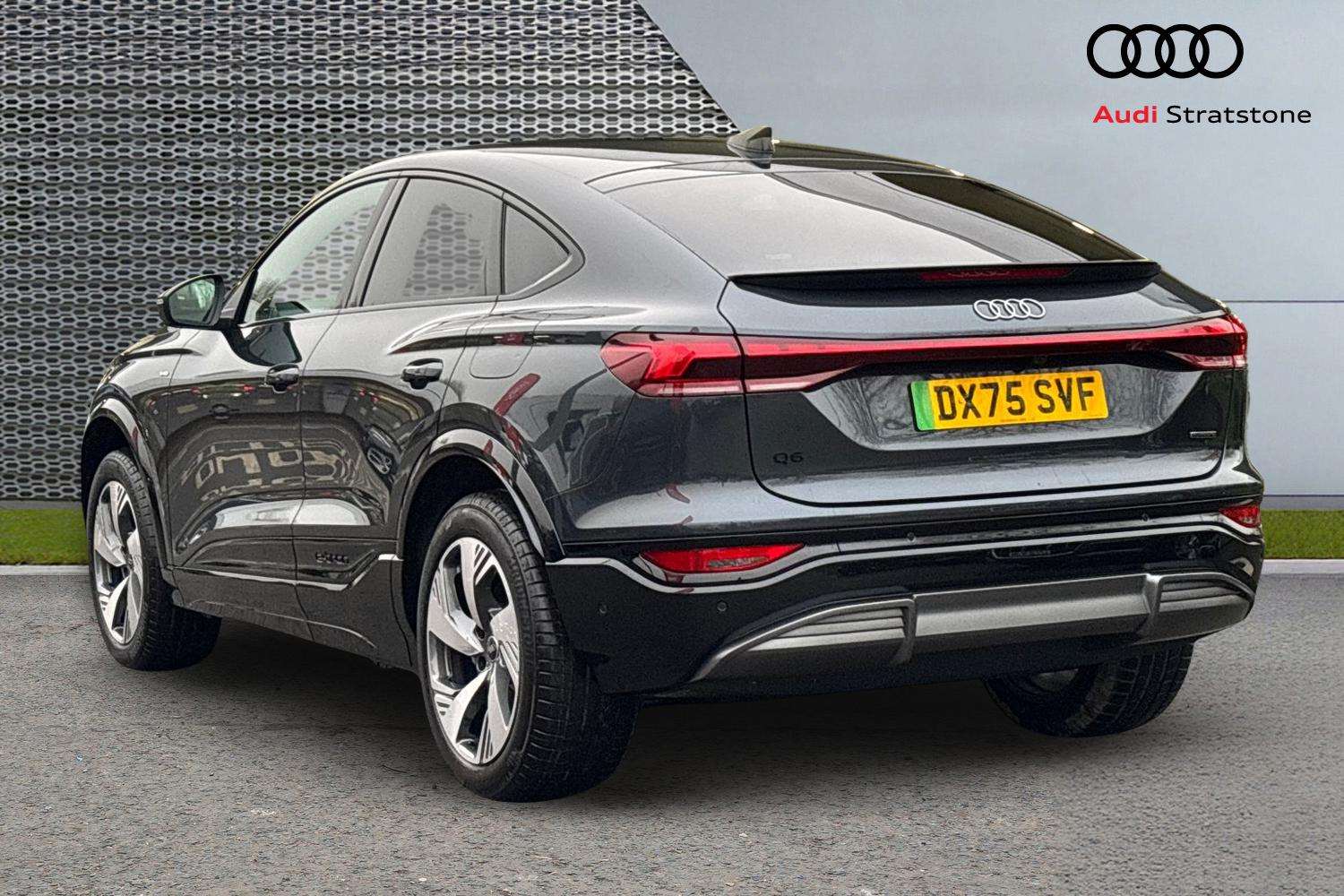 Used Audi Q6 e-tron 2025 for sale - 78010494: Photo 3