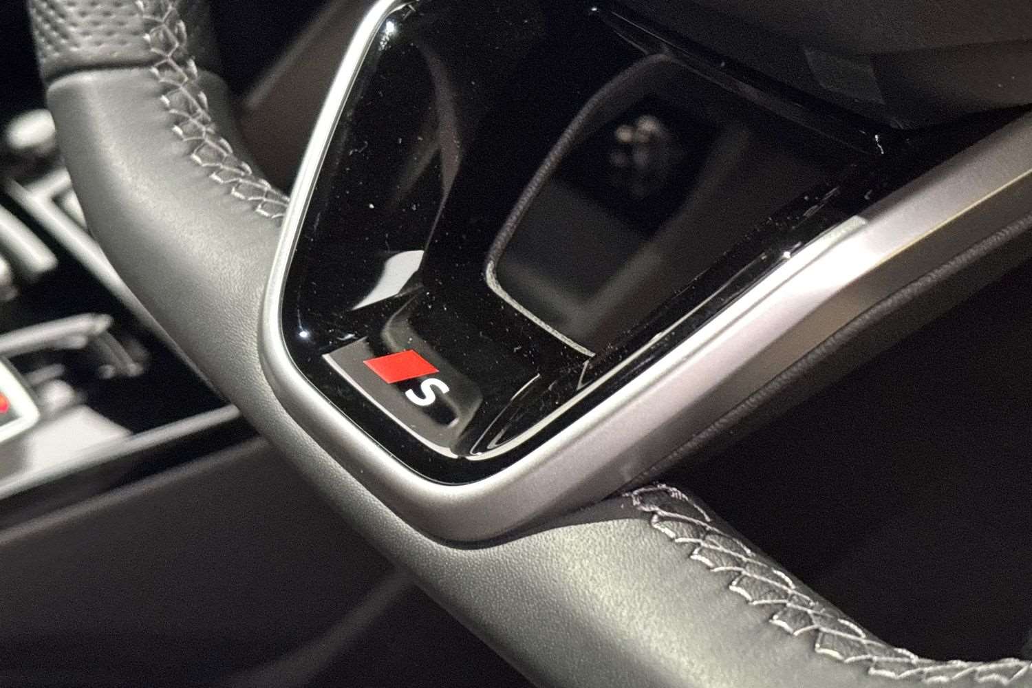 Used Audi Q6 e-tron 2025 for sale - 78010494: Photo 35