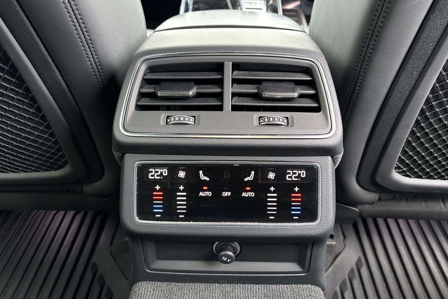 Used Audi RS6 2022 for sale - 77885890: Photo 24