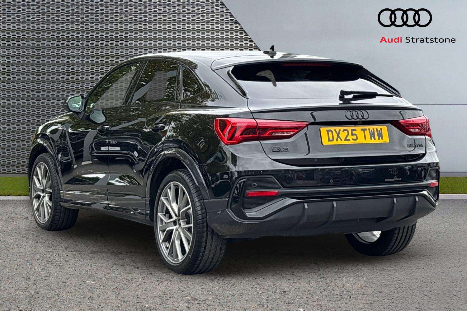 Used Audi Q3 2025 for sale - 76249099: Photo 3