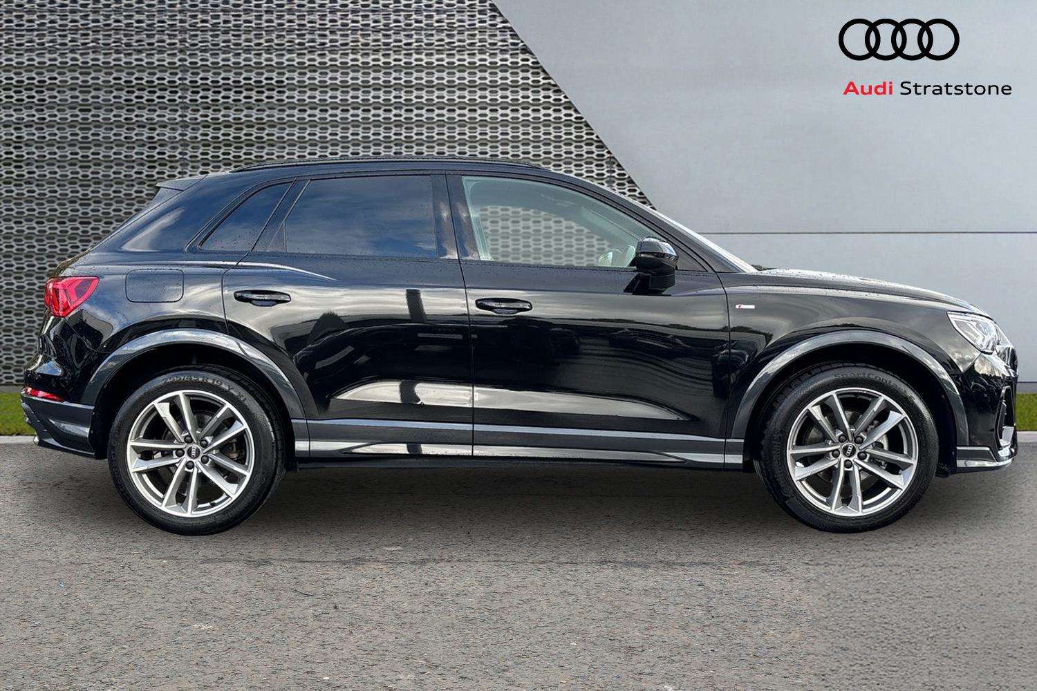 Used Audi Q3 2022 for sale - 76316128: Photo 4