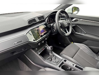 Used Audi Q3 2023 for sale - 75461071: Photo