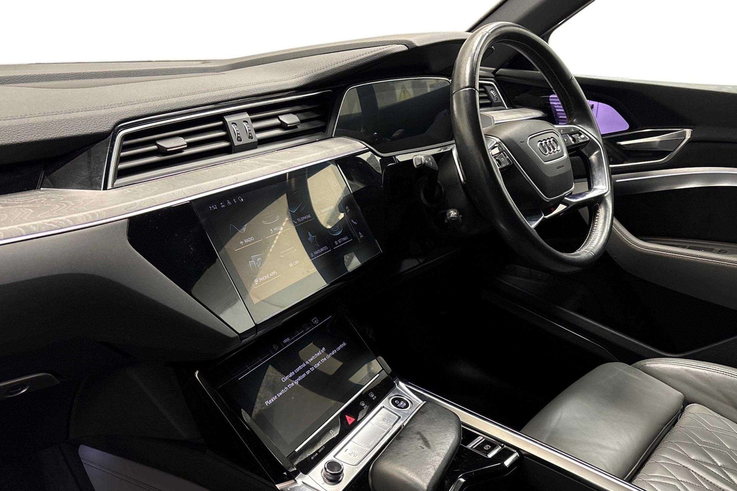 Used Audi e-tron 2021 for sale - 77787104: Photo 2