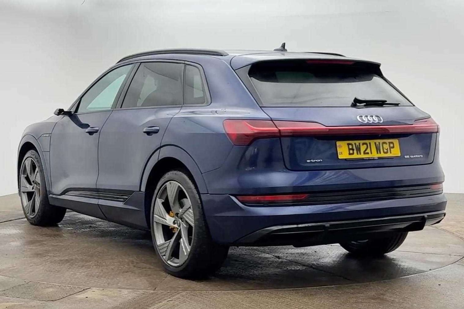 Used Audi e-tron 2021 for sale - 77787104: Photo 3