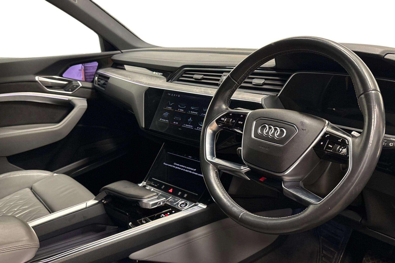 Used Audi e-tron 2021 for sale - 77787104: Photo 6