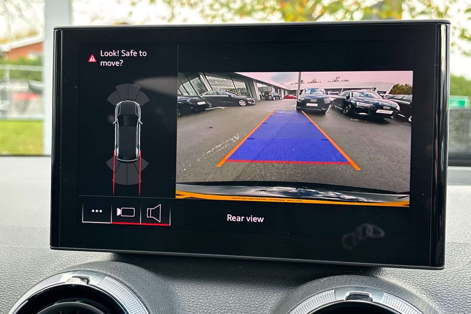 Used Audi Q2 2025 for sale - 76774132: Photo 27