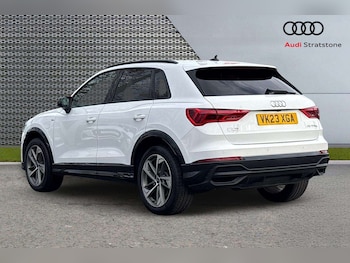 Used Audi Q3 2023 for sale - 76761151: Photo