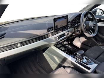 Used Audi A4 2022 for sale - 77540792: Photo