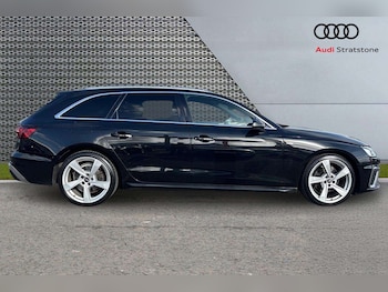 Used Audi A4 2022 for sale - 77540792: Photo