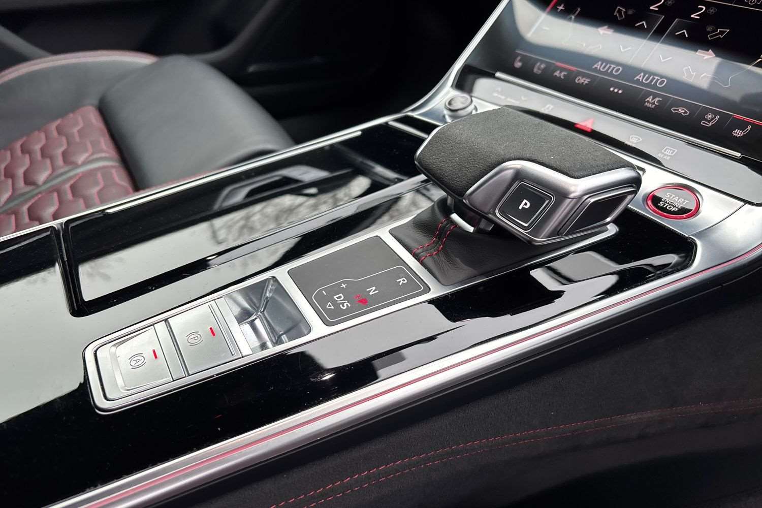 Used Audi RS6 2024 for sale - 77698943: Photo 16