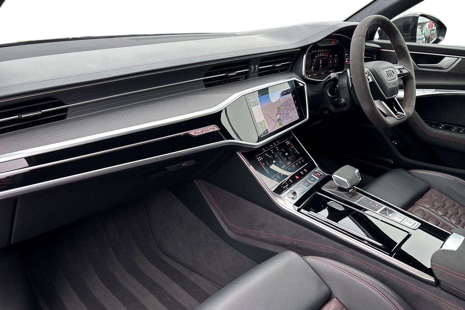 Used Audi RS6 2024 for sale - 77698943: Photo 2