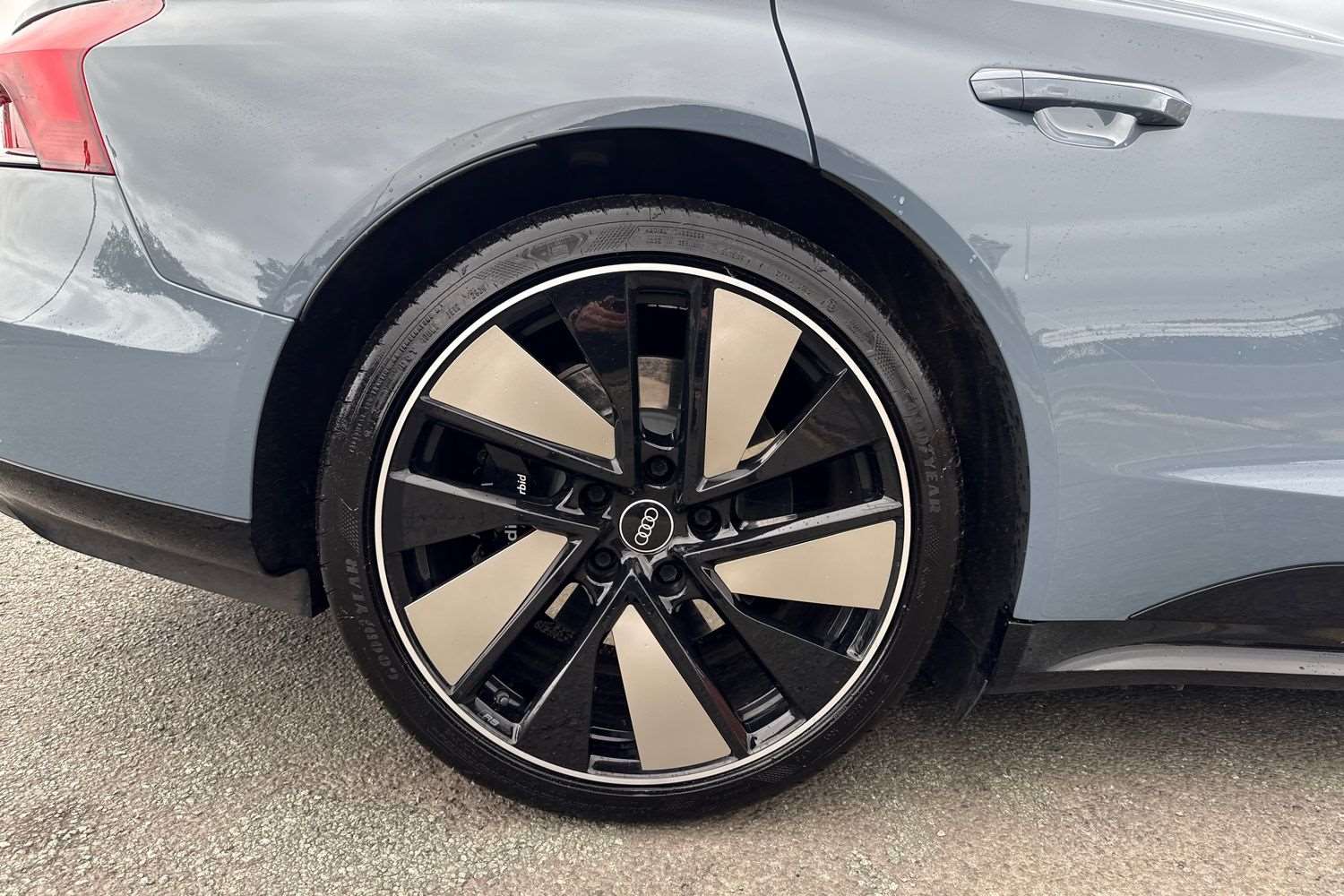 Used Audi RS e-tron GT 2022 for sale - 78173715: Photo 5