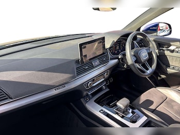 Used Audi Q5 2022 for sale - 77552997: Photo