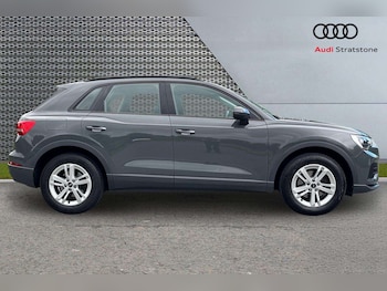 Used Audi Q3 2023 for sale - 78960801: Photo