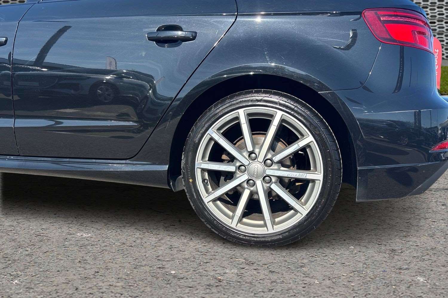 Used Audi A3 2018 for sale - 77601234: Photo 10