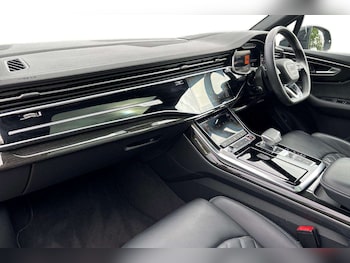 Used Audi Q7 2023 for sale - 78881331: Photo
