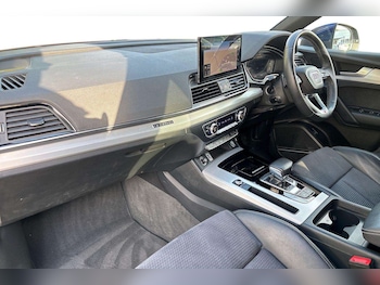 Used Audi Q5 2023 for sale - 76063199: Photo