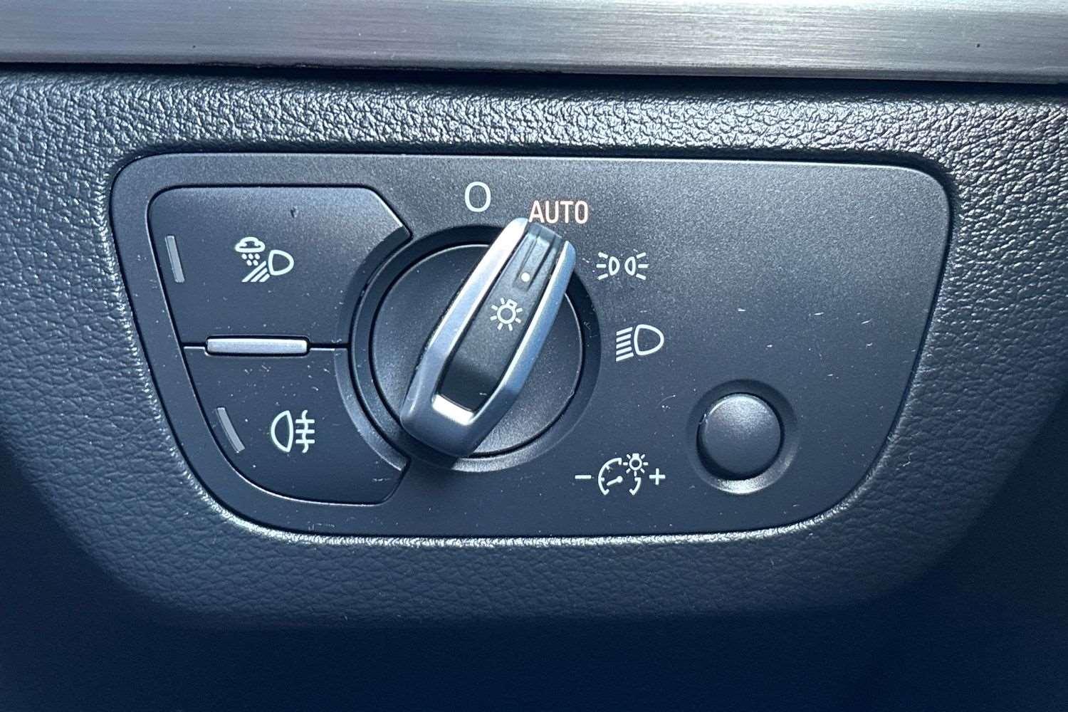 Used Audi Q5 2023 for sale - 76063199: Photo 35