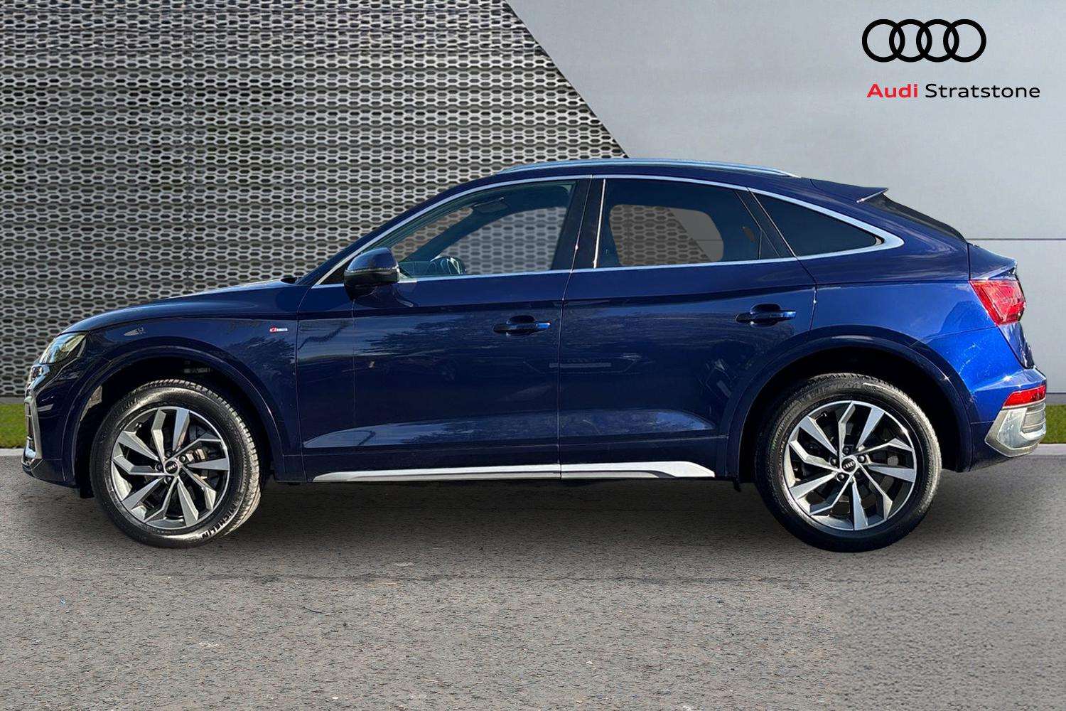 Used Audi Q5 2023 for sale - 76063199: Photo 8
