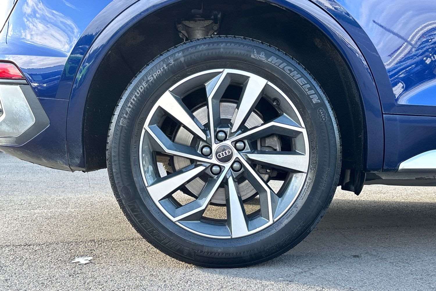 Used Audi Q5 2023 for sale - 76063199: Photo 9