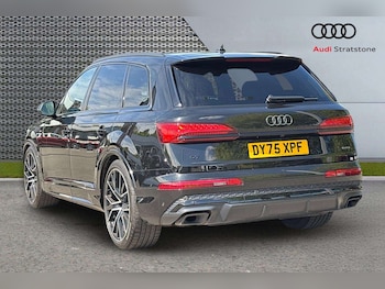 Used Audi Q7 2025 for sale - 78465195: Photo