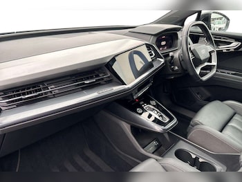 Used Audi Q4 e-tron 2023 for sale - 77076445: Photo