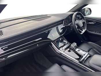 Used Audi Q8 2021 for sale - 77397818: Photo